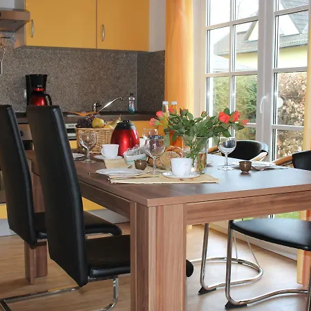 Holiday Near The Beach With Lake View * Kägsdorf